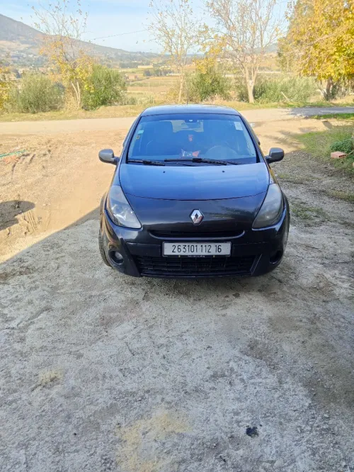Renault Clio 3 2012 Night and Day