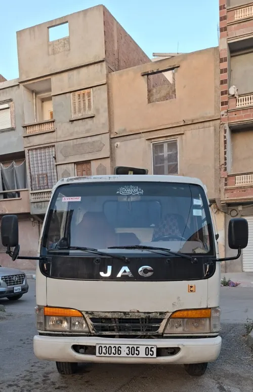 JAC 1025 2005