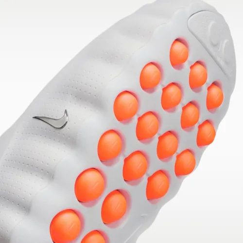 Nike mind 47 et demi = 46