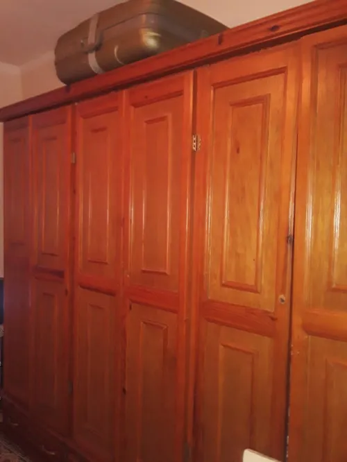 Armoire 6 portes ( prix choc)