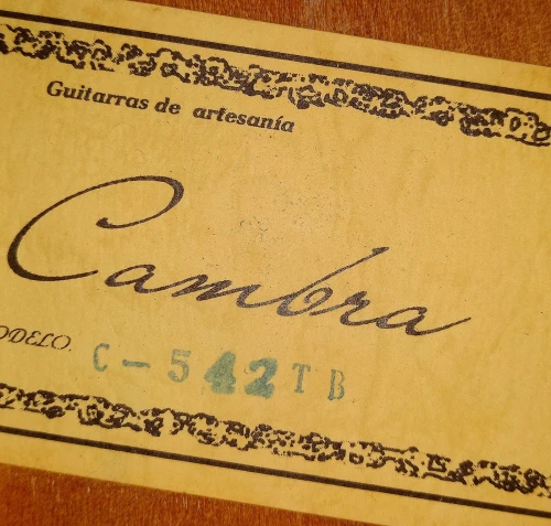 Guitare cambra