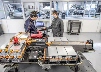 Réparation voitures hybrides et électriques
