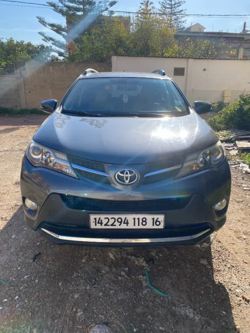Toyota RAV4 2018 Premium
