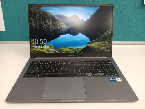 PC Portable Samsung i7 13e Gen - 16Go RAM Neuf