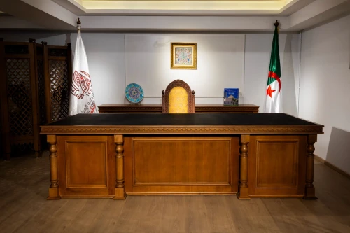 Bureau des cadres supérieurs, directeurs et hommes d affaires