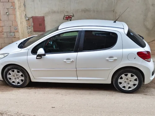 Peugeot 207 2012 207