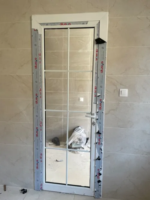 Menuisière aluminium 