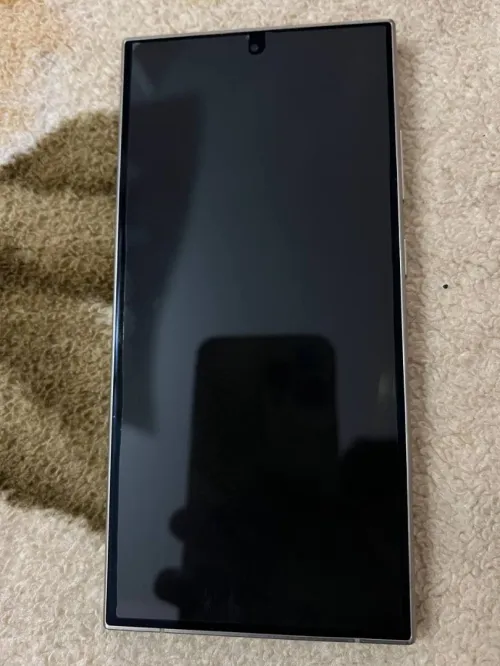 Samsung S24 ultra 12 ram 256 gb