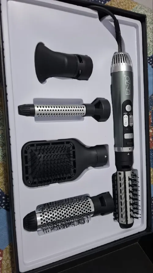 Brosse coiffante 5 en 1