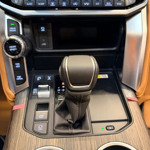 Toyota Land Cruiser  2026 Vx