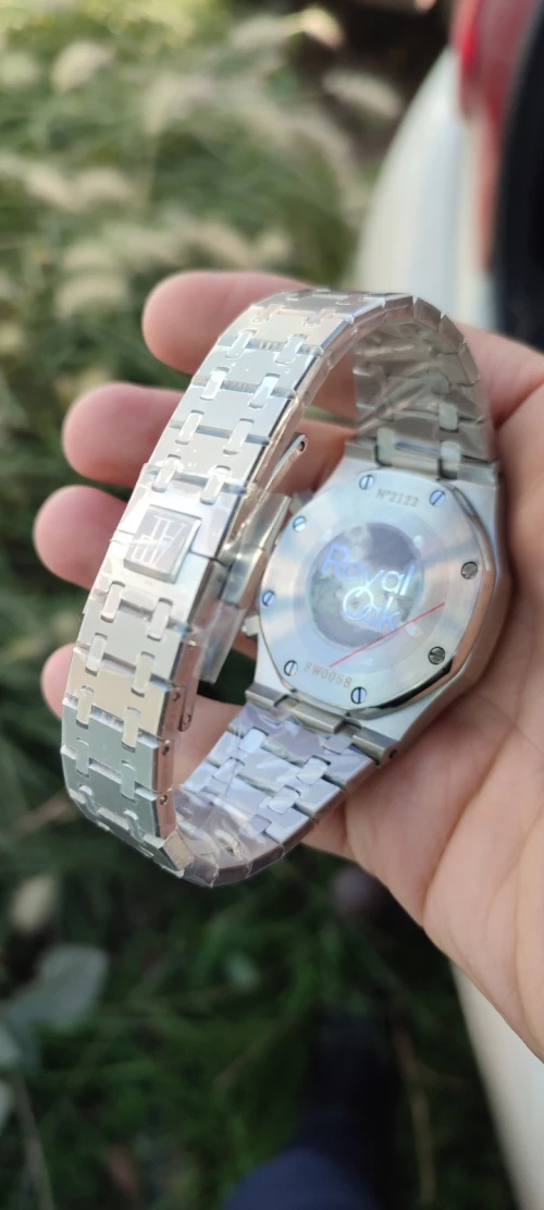 Montre pour hommes AUDEMARS PIGUET Royal OAK noire AP