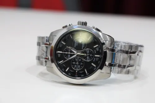 Montre TISSOT Couturier Chronographe