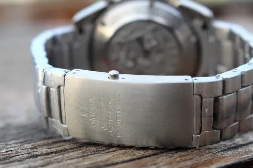 Montres de luxe OMEGA SEAMASTER Planet Ocean Chronographe Acier 