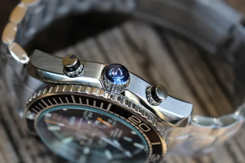 Montres OMEGA Seamaster Planet Ocean 1