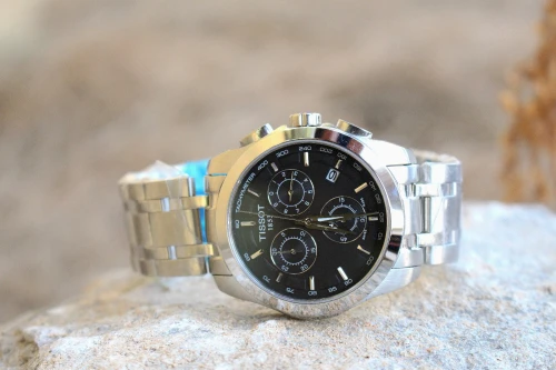 Montres pour hommes TISSOT Couturier Acier
