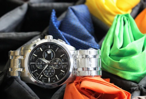 Montre TISSOT Couturier Chronographe
