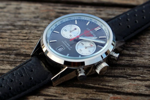 Montres de luxe TAG HEUER Carrera Calibre 17 Noire