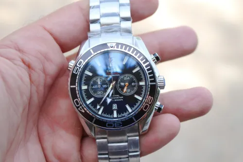 Montres OMEGA Seamaster Planet Ocean 1