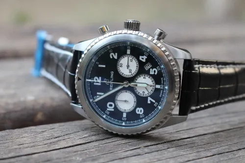 Montre BREITLING NAVITIMER 8 B01