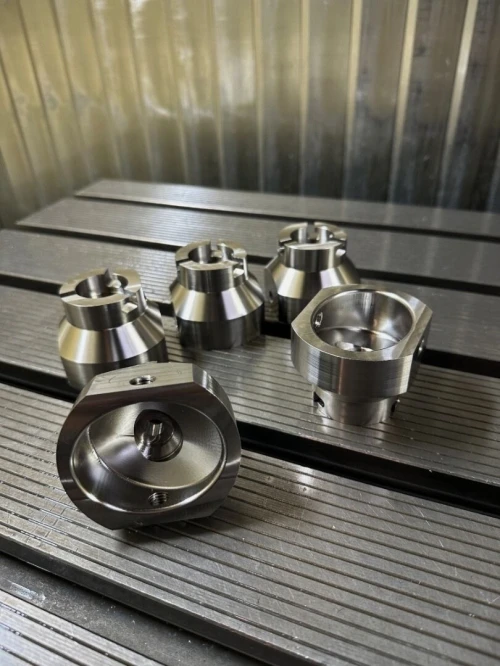 Usinage Mécanique de Précision . Pièces Industrielles