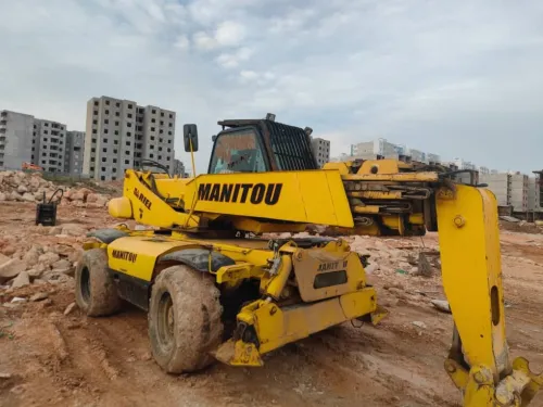 MANITOU télescopE 21.5m 2001