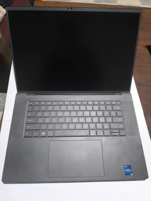Dell Precision 5680 i9-13900H 2,6 Ghz (20Cpus)