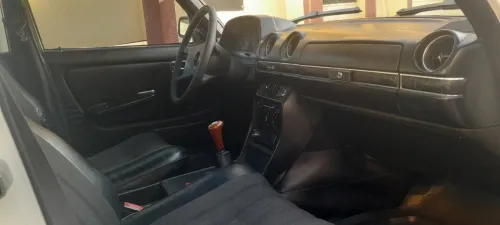 Mercedes Classe E 1982 Classe E