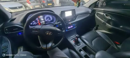 Hyundai i30 2019 Toute options