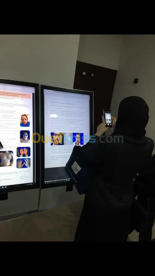 Location de totem tactile interactif