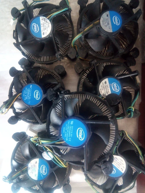 Ventilateur processeur intel i3/ i5/ i7 & boîtie pc bureau