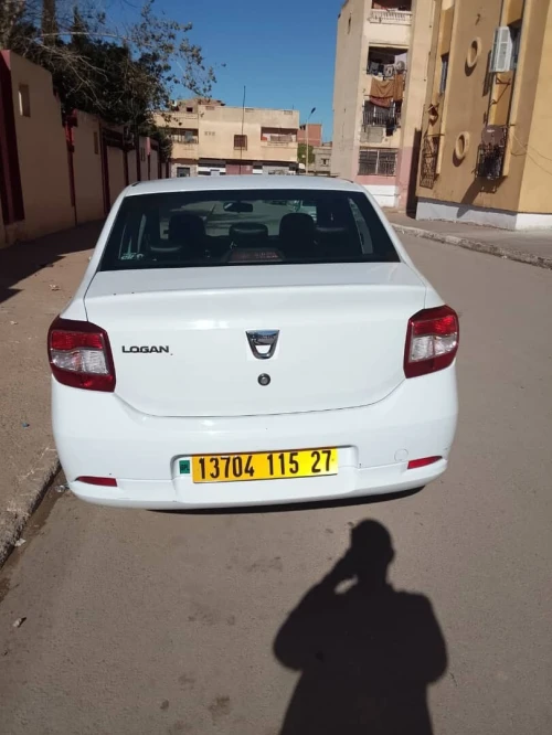 Dacia Logan 2015 