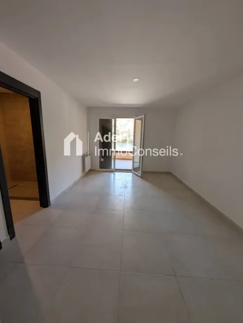 Location Appartement F4 Annaba Annaba