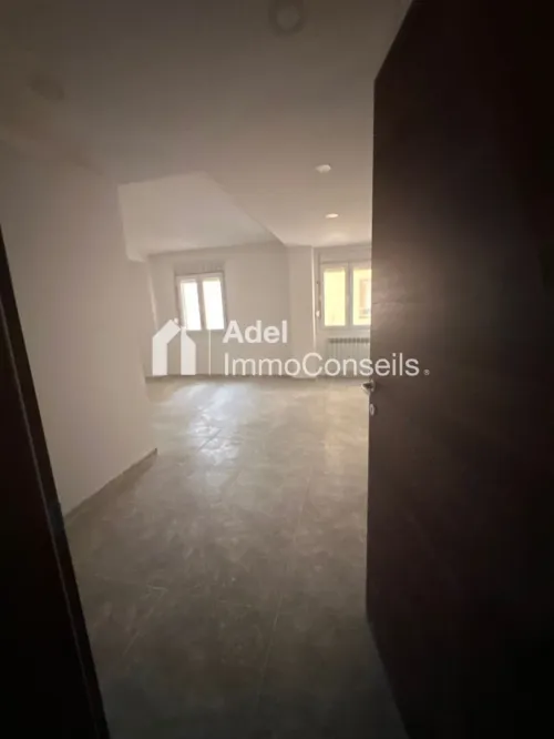 Location Appartement F4 Annaba Annaba
