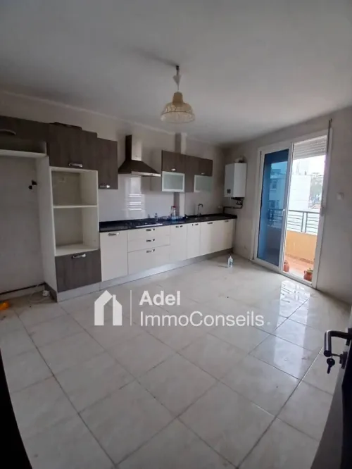 Location Appartement F4 Annaba Annaba