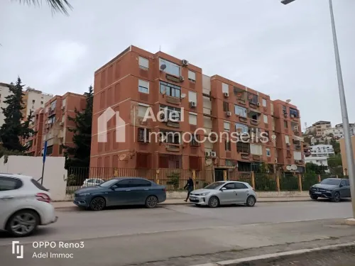 Location Appartement F5 Annaba Annaba