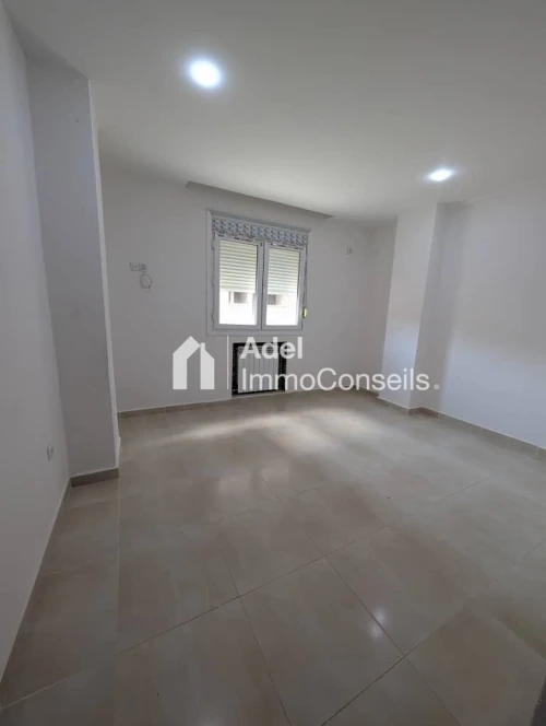 Location Appartement F4 Annaba Annaba
