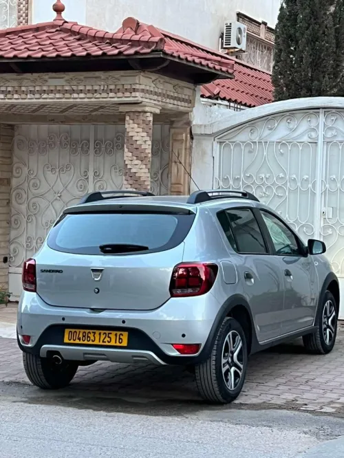 Dacia Sandero 2025 Stepway Expression plus