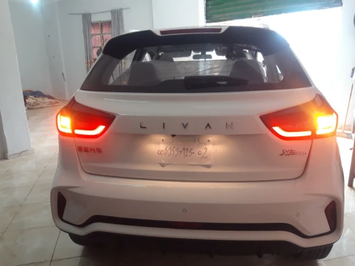 Livan X3 Pro  2025 Dashcam