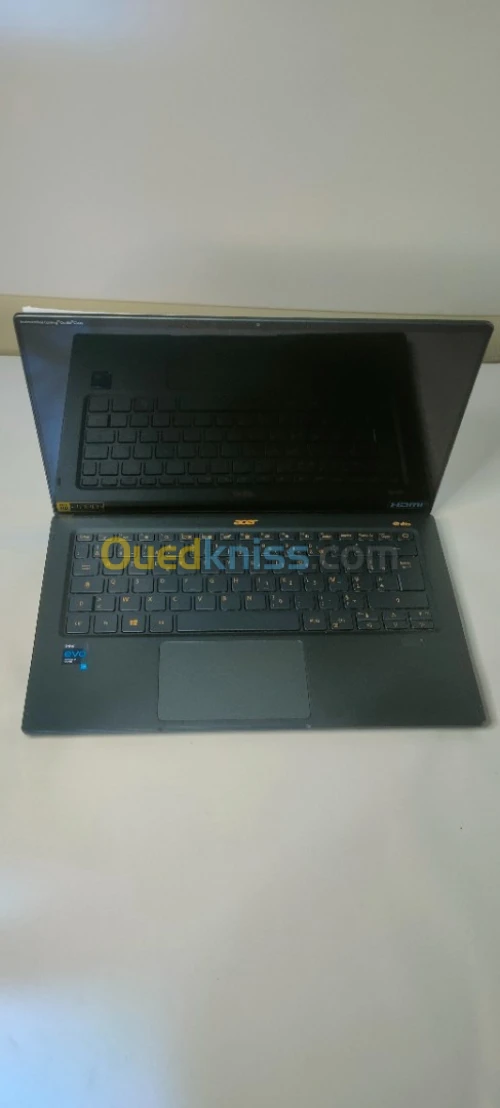 Acer Swift Gold 13" I7 1165G7 16 GB DDR4 512 GB SSD Full HD Tactile