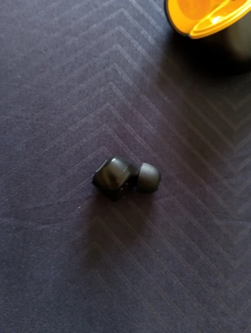 Écouteurs Bluetooth Sans Fil Premium Realfit F4 ANC (Neuf) | سماعات كيت مان بعزل الضوضاء
