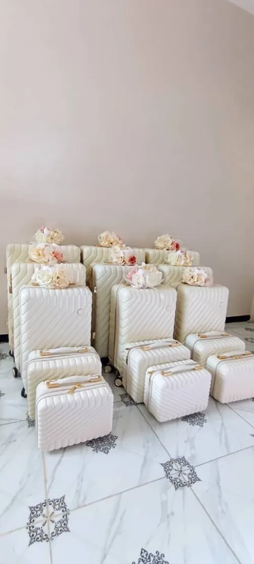 ,كراء فاليزات للعرائس