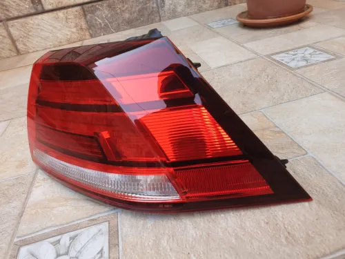 Feu arrier coté droit GOLF 7 Dorigine