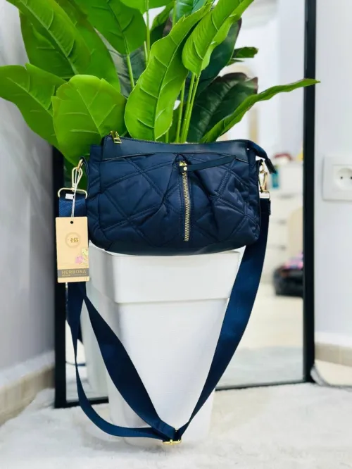 Sacs à main pour femmes qualité TOP importation .