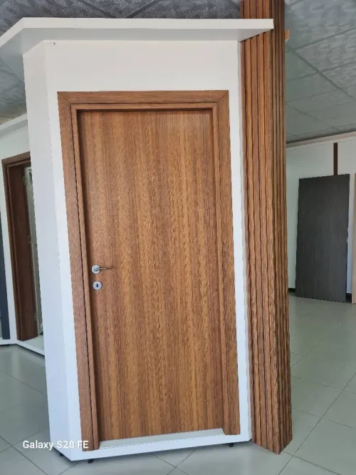 PORTES D'INTERIEUR 