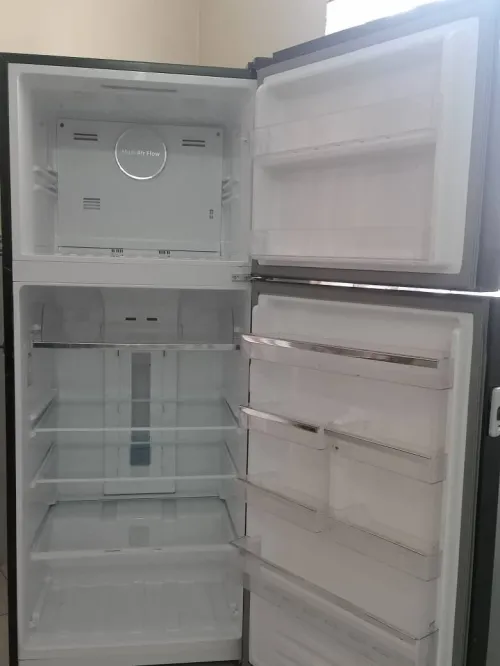 A vendre réfrigérateur maxwell 560l