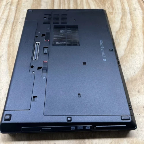 HP Elitebook professionnel 8570w 