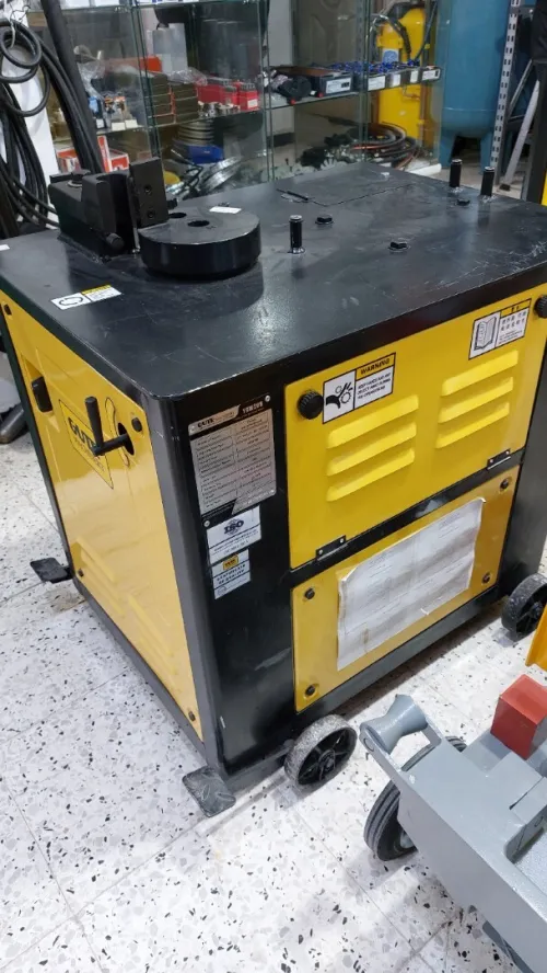 Cisaille 380V , Coudeuse 380v , Dresseur 380v pour fers rond 