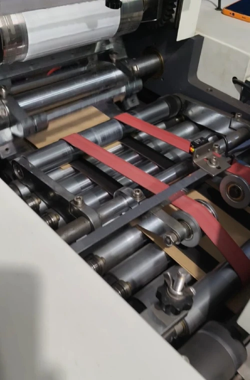 Machine de fabrication sac en papier