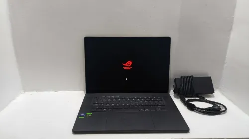 ASUS ROG Zephyrus G16| Core Ultra 9 185H | RTX 4070 | OLED 240Hz | État 10/10