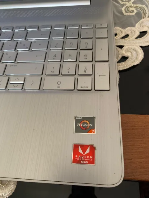 PC PORTABLE HP RYZEN 7 3700U
